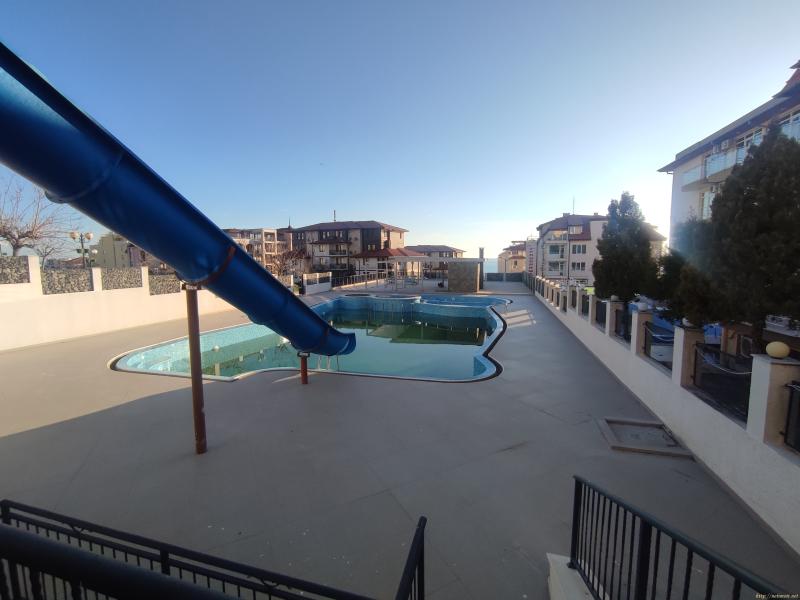 Снимка 3 на двустаен апартамент в Бургас област -  в категория недвижими имоти продава - 50 м2 на цена  0 EUR 