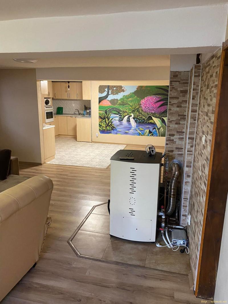 Снимка 1 на къща в Пазарджик област - с.Добровница в категория недвижими имоти продава - 580 м2 на цена  120000 EUR 