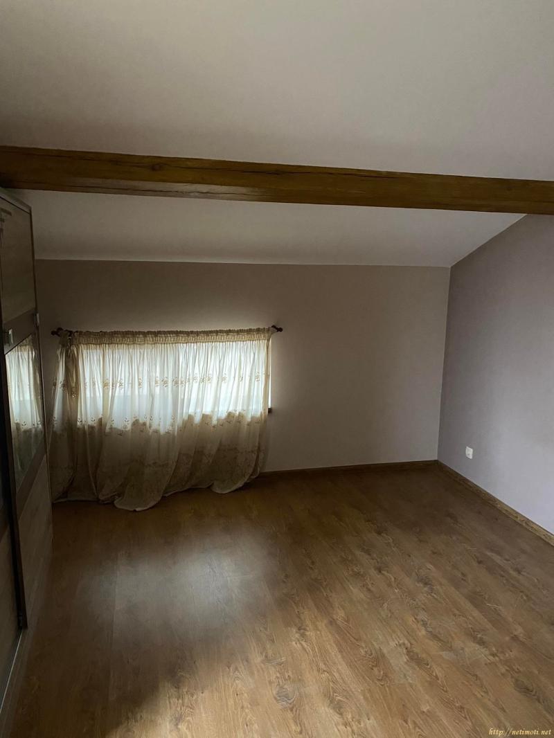 Снимка 5 на къща в Пазарджик област - с.Добровница в категория недвижими имоти продава - 580 м2 на цена  120000 EUR 