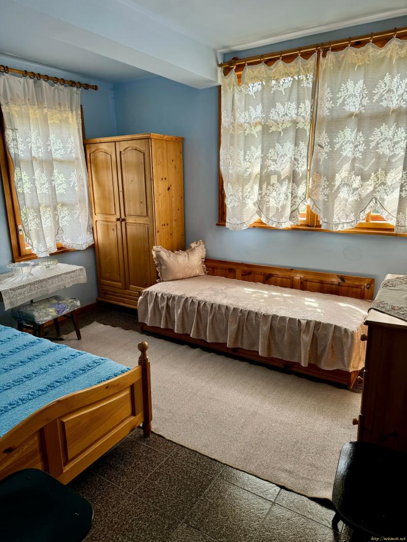 Снимка 3 на къща в Кюстендил - Запад в категория недвижими имоти продава - 240 м2 на цена  95000 EUR 