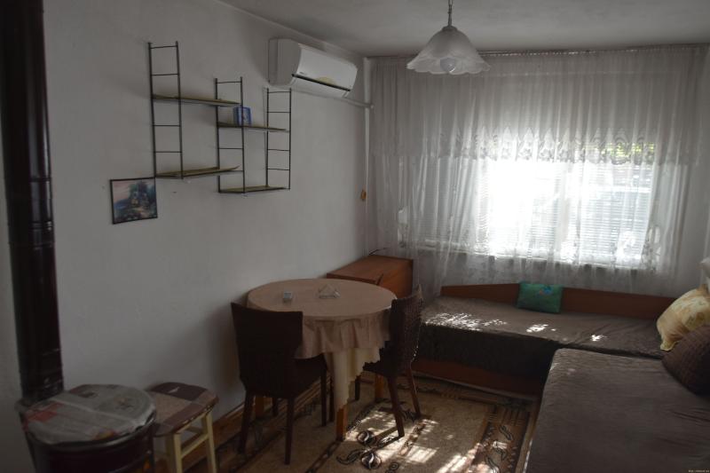 Оферта за недвижим имот с номер 20785: къща в Пловдив област - гр.Първомай в категория продава - 260 м2 на цена 112484 EUR - снимка номер 3 Снимка 3 на къща в Пловдив област - гр.Първомай в категория недвижими имоти продава - 260 м2 на цена 112484 EUR