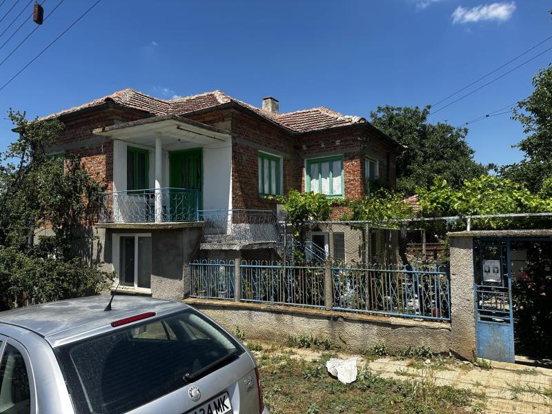 Оферта за недвижим имот с номер 20797: къща в Ямбол област - с.Мелница в категория продава - 80 м2 на цена 30678 EUR - снимка номер 0 Снимка 0 на къща в Ямбол област - с.Мелница в категория недвижими имоти продава - 80 м2 на цена 30678 EUR