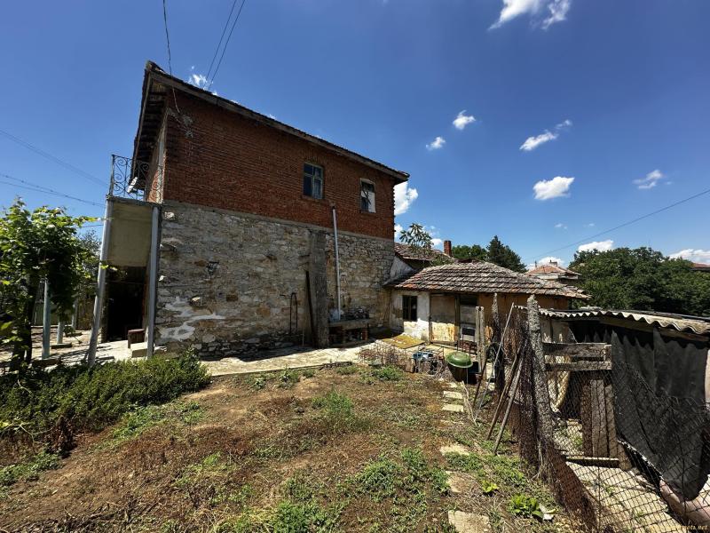 Оферта за недвижим имот с номер 20798: къща в Ямбол област - с.Мелница в категория продава - 80 м2 на цена 25565 EUR - снимка номер 2 Снимка 2 на къща в Ямбол област - с.Мелница в категория недвижими имоти продава - 80 м2 на цена 25565 EUR