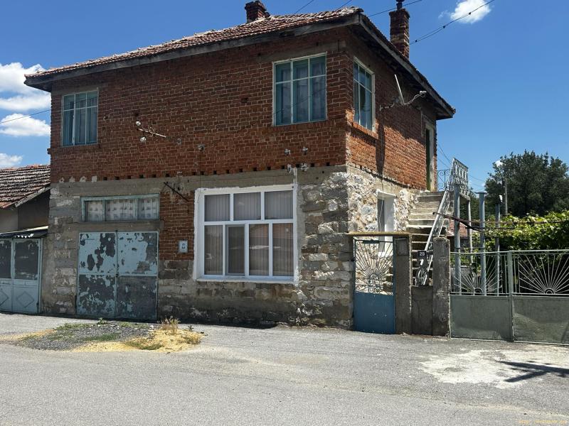 Оферта за недвижим имот с номер 20798: къща в Ямбол област - с.Мелница в категория продава - 80 м2 на цена 25565 EUR - снимка номер 8 Снимка 8 на къща в Ямбол област - с.Мелница в категория недвижими имоти продава - 80 м2 на цена 25565 EUR