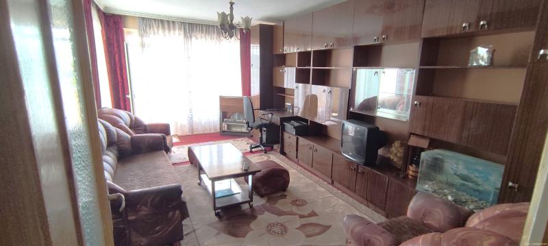 Снимка 1 на тристаен апартамент в Велико Търново област - гр.Елена в категория недвижими имоти продава - 76 м2 на цена  35790 EUR 