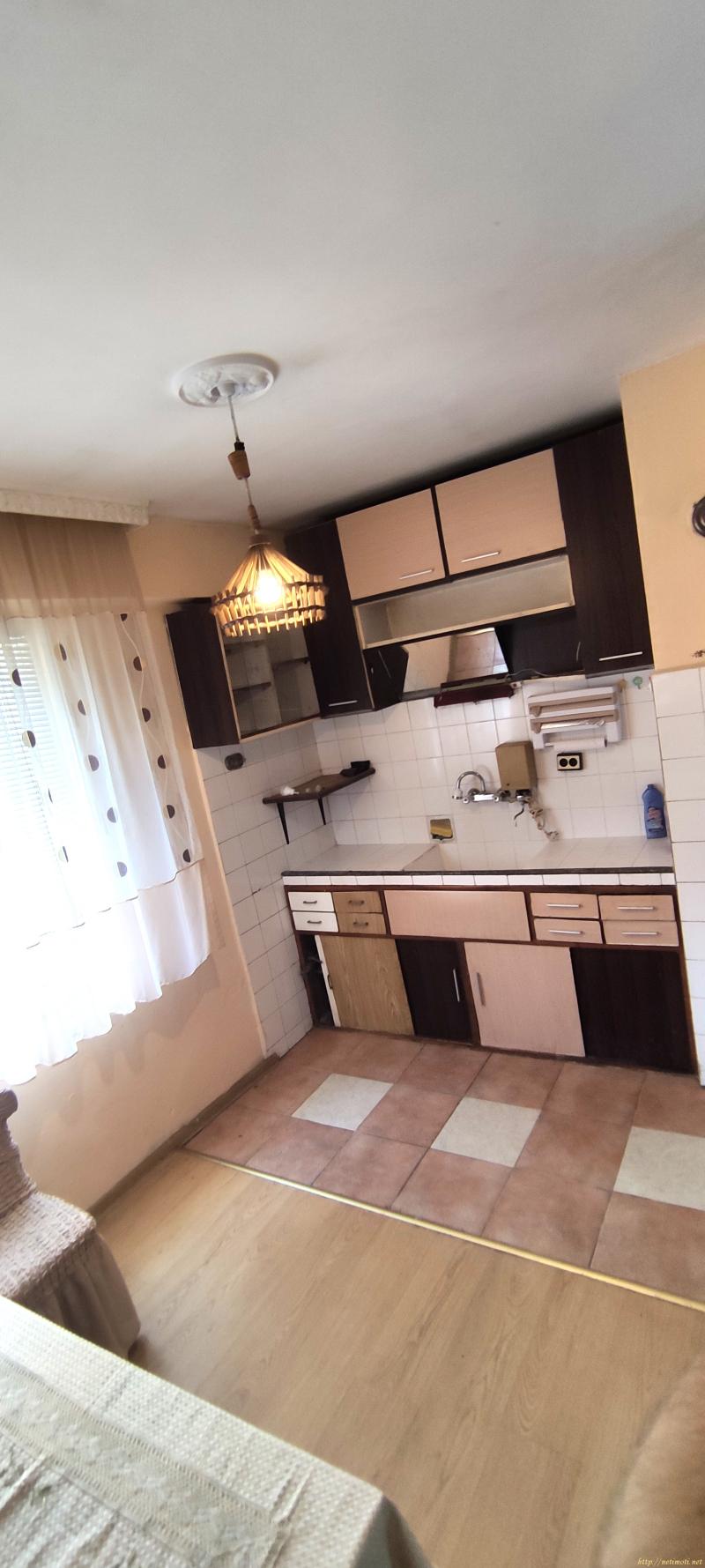 Снимка 7 на тристаен апартамент в Велико Търново област - гр.Елена в категория недвижими имоти продава - 76 м2 на цена  35790 EUR 