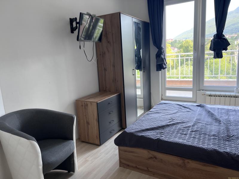 Снимка 1 на двустаен апартамент в София - Княжево в категория недвижими имоти дава под наем - 70 м2 на цена  435 EUR 