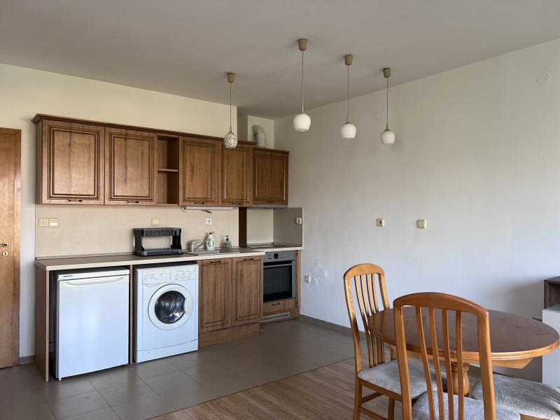 Снимка 2 на двустаен апартамент в София - Княжево в категория недвижими имоти дава под наем - 70 м2 на цена  435 EUR 