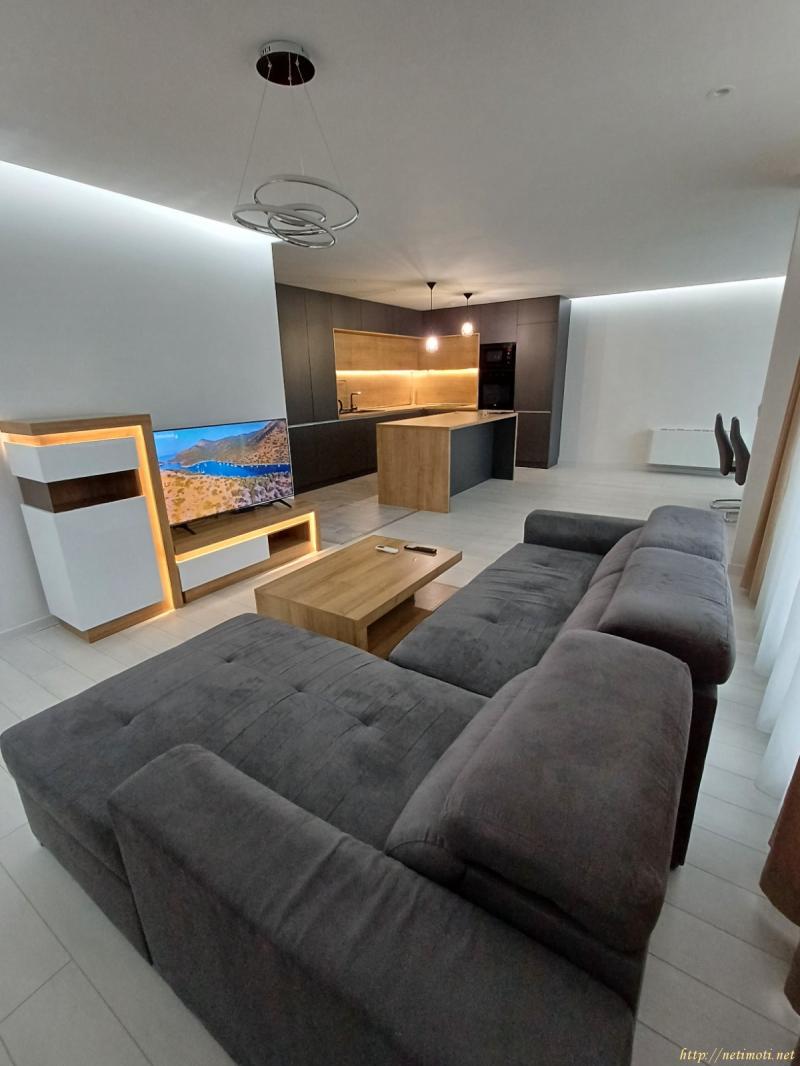 Оферта за недвижим имот с номер 20846: тристаен апартамент в София - Симеоново в категория дава под наем - 115 м2 на цена 990 EUR - снимка номер 2 Снимка 2 на тристаен апартамент в София - Симеоново в категория недвижими имоти дава под наем - 115 м2 на цена 990 EUR