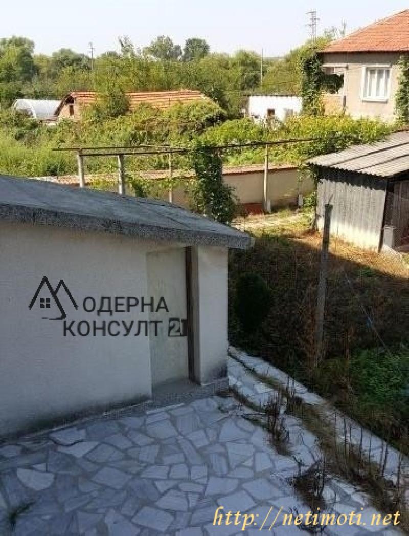 Снимка 2 на къща в Хасково област - с.Добрич в категория недвижими имоти продава - 370 м2 на цена  105000 EUR 