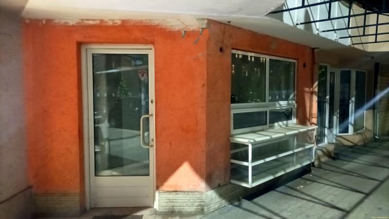 Снимка 3 на заведение в Пловдив - Кършияка в категория недвижими имоти дава под наем - 44 м2 на цена  409 EUR 