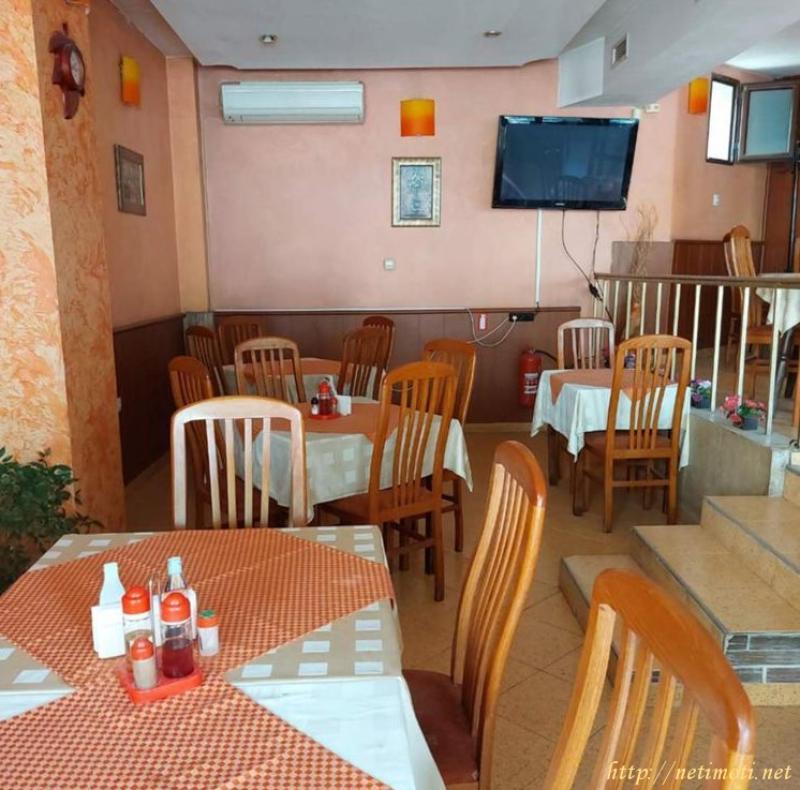 Снимка 2 на заведение в Пловдив - Център в категория недвижими имоти дава под наем - 180 м2 на цена  1023 EUR 