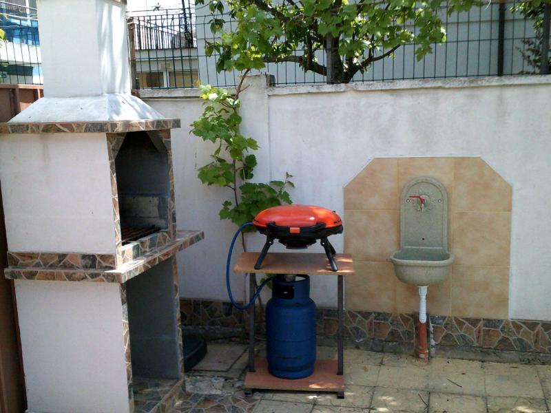 Снимка 7 на къща в Бургас област - с.Равда в категория недвижими имоти продава - 545 м2 на цена  600000 EUR 